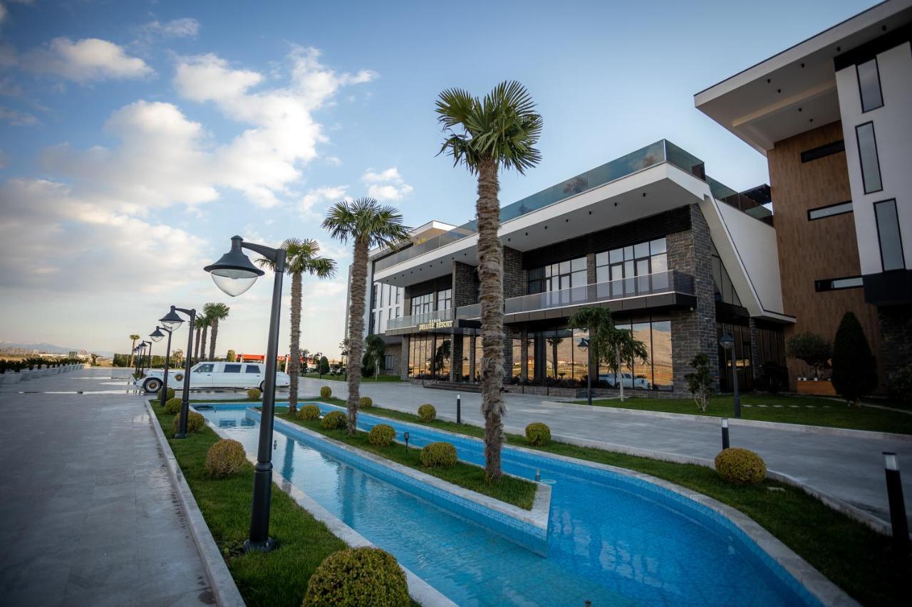 Deluxe Resort And Spa Koplik Exterior photo